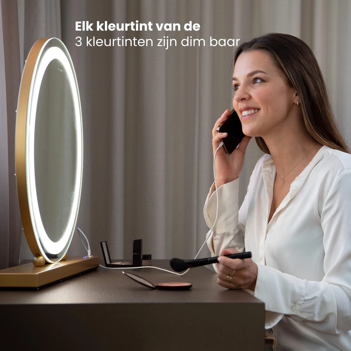 Nuvoo Make-up Spiegel - Visagie Spiegel - Hollywood Spiegel - Diameter 50cm - 3 Licht Tinten - Dimbaar - USB Telefoonoplader - Goud - Afbeelding 7